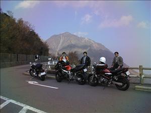 �w�i�͕����x�̗n��h�[��